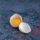 Příliš měkká skořápka vejce. Jaké jsou příčiny a co dělat